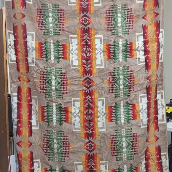 Pendleton Home Collection 70"x42"SERAPE SOUTHWESTERN TRIBAL 100% COTTON TOWEL - Picture 2 of 5